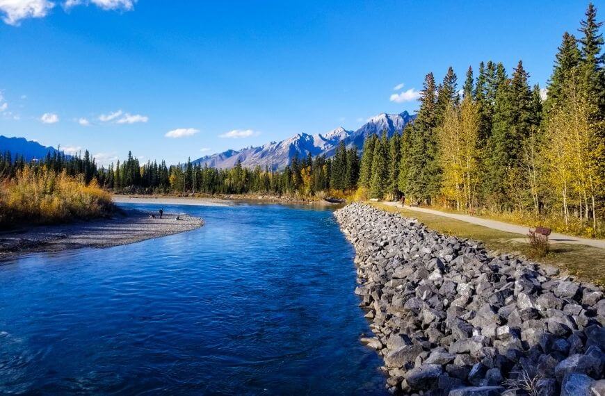 path along the bow river trail