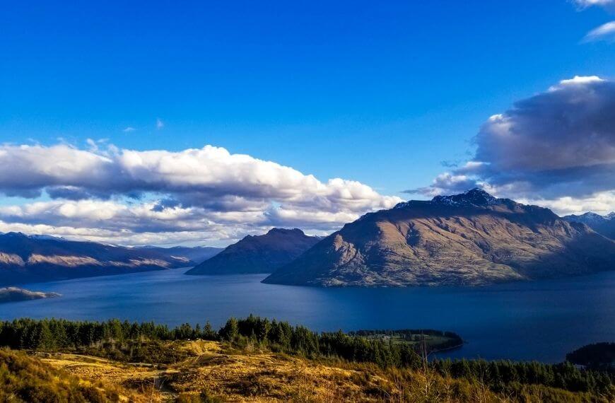 views from queenstown hill summit