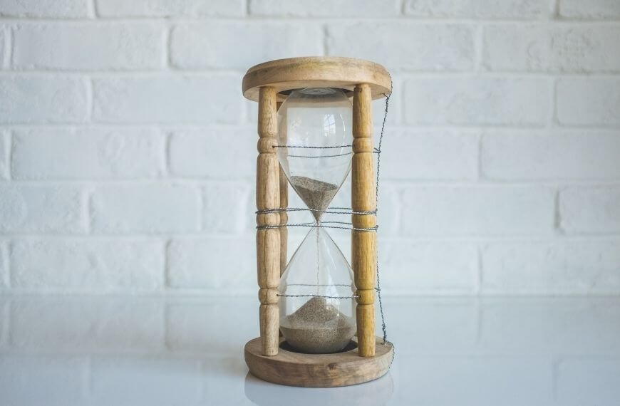 hourglass of sand