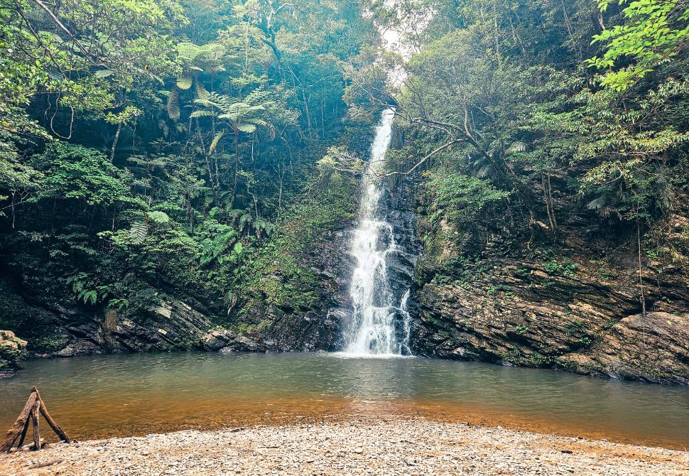 Hira Falls – Hiking trail to a waterfall in Okinawa